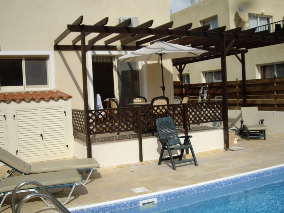 Frangipani Villa Paphos Buitenkant foto