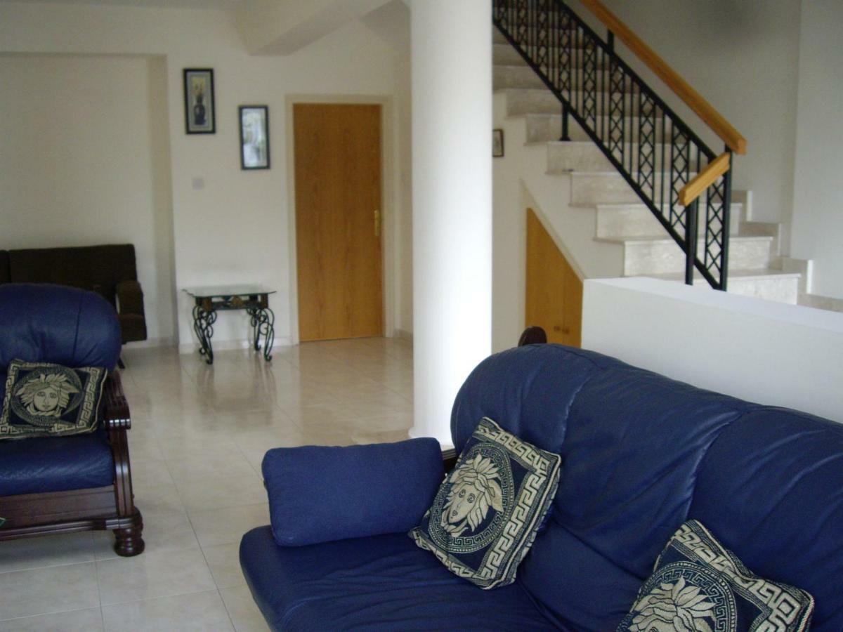 Frangipani Villa Paphos Buitenkant foto